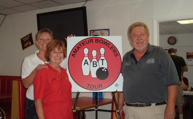 BONWOOD BOWL TRIO TEAM WINNERS  JULY 17 & 18, 2010