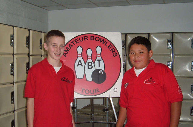 BONWOOD BOWL JUNIOR HANDICAP DIVISION WINNERS NOV. 28 & 29, 2009  Brandon McKinney CHAMPION