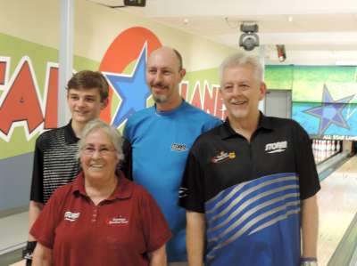 ALLSTAR LANES - W. JORDAN TOURNAMENT WINNERS  A.JAY WALTERS CHAMPION