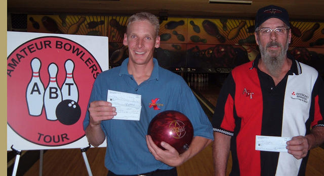 MIRACLE BOWL TOURNAMENT WINNERS
SEPTEMBER 16, 2006
(L to R) Adam Pierce CHAMPION,
Tod Cuifici 2nd.