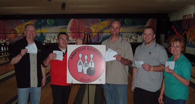 OLYMPUS HILLS LANES TOURNAMENT WINNERS  MAY 2 & 3, 2009  Waylon Nielson CHAMPION