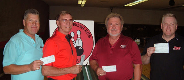 TOWN & COUNTRY LANES MASTERS DIV. WINNERSSEPT. 30 & OCT. 1, 2006(L to R) Maury Jacobs 4th,Jerry Winterholler 2nd, Jerry